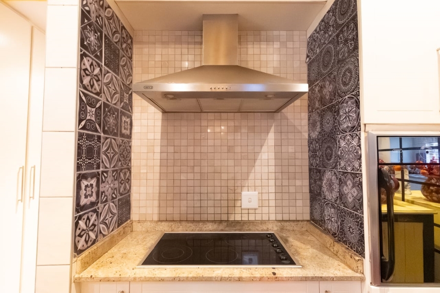 3 Bedroom Property for Sale in Safari Gardens North West